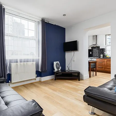 Aldgate Flats-2